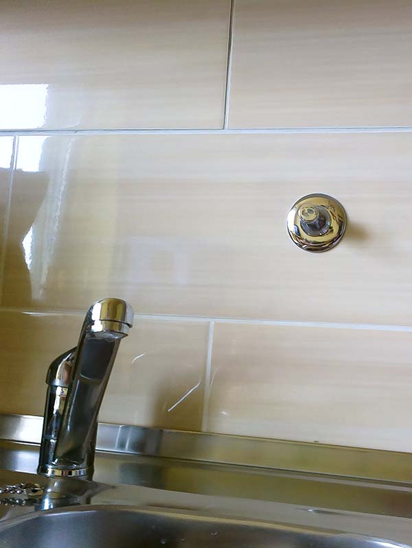 Kuhinja - stenske ploščice, položeno